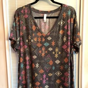 LuLaRoe Christy Tee